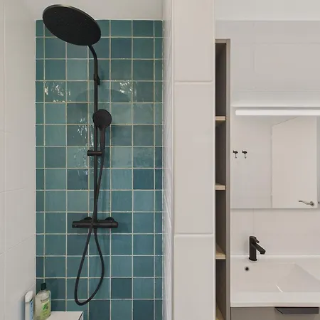 Jolie Maison Moderne - Jacuzzi - Terrasse Pour 4 بيت للعطل *
