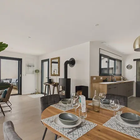 بيت للعطل Jolie Maison Moderne - Jacuzzi - Terrasse Pour 4 سانت جيل كروا دي فيي